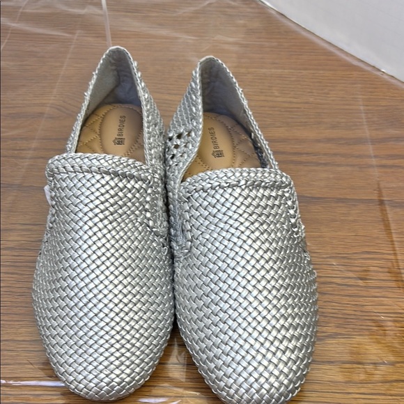 Birdies Silver Flats with Woven Design - Picture 3 of 5